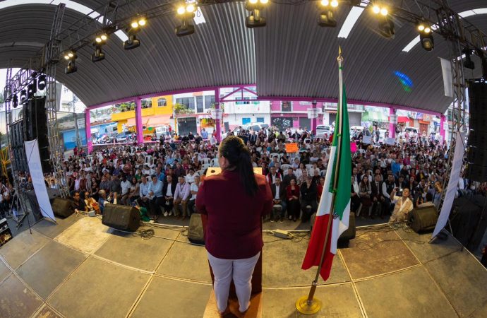 PRESENTA JAZMÍN SOLANO PRIMER INFORME DE ACTIVIDADES EN TEMIXCO
