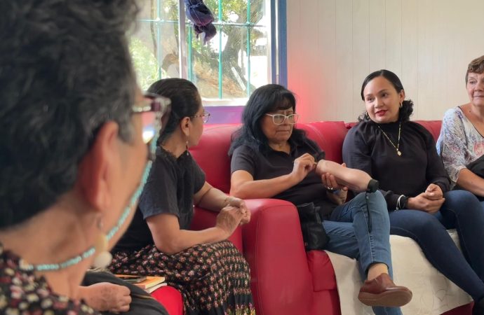 CELEBRA YARELI CÁRDENAS LA LECTURA COMO ESPACIO DE CRECIMIENTO PARA LAS MUJERES