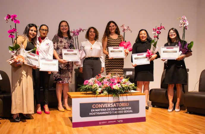Magistrada del TUJPA Adriana Pineda Fernández participa en el conversatorio en materia de denuncias por hostigamiento y acoso sexual realizado por la Secretaría de la Contraloría