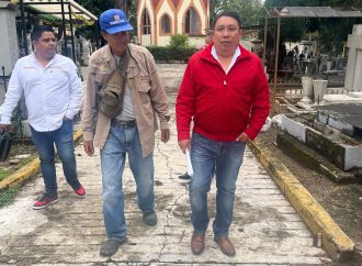 JORNADAS DE LIMPIEZA TOTAL EN PANTEONES DE CUERNAVACA: REGIDOR SALVADOR AGUILAR REA.