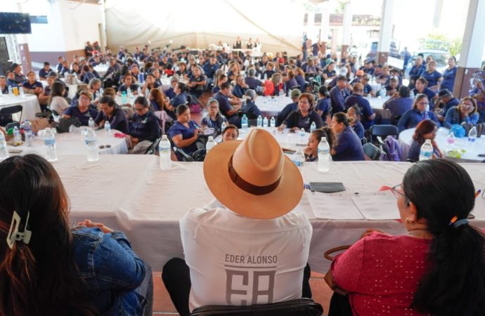 AYUNTAMIENTO DE YAUTEPEC Y SINDICATO FIRMAN CONVENIO DE CONDICIONES LABORALES