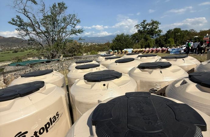 Diputada Melissa Montes de Oca beneficia a 500 personas y familias del distrito de Yautepec y Jiutepec