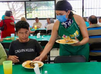 PRESENTA YARELI CÁRDENAS MALDONADO RESULTADOS DEL PRIMER AÑO DEL DIF EMILIANO ZAPATA