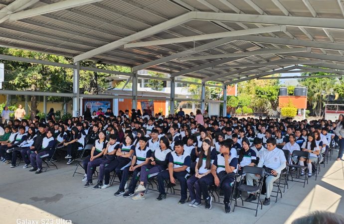 Fotonota 038 Refuerza TUJPA acciones de prevención y crianza positiva en Jiutepec