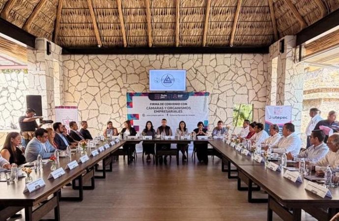 Empresarios de Morelos firman convenio con el Ayuntamiento de Jiutepec en materia de colaboración