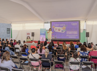 Meggie Salgado fortalece el emprendimientofemenino con taller “Canva Mommy”