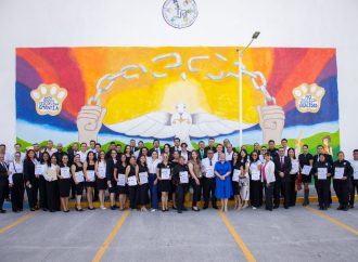 Escuela Judicial gradúa a la primera generación de especialistas en justicia penal para adolescentes