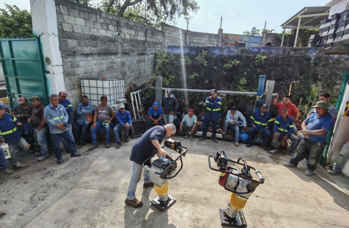 MODERNIZA SICAPEZ SU EQUIPAMIENTO OPERATIVO CON ENTREGA DE NUEVAS APISONADORAS