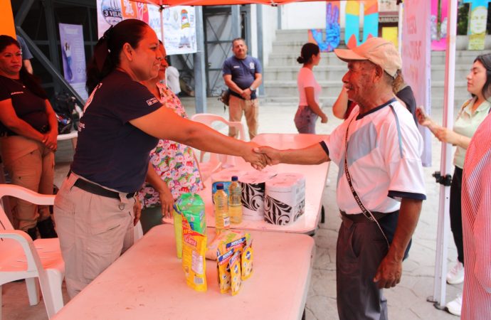 JOJUTLA HABILITA CENTRO DE ACOPIO EN APOYO A VENEZUELA 🇲🇽🤝🇻🇪
